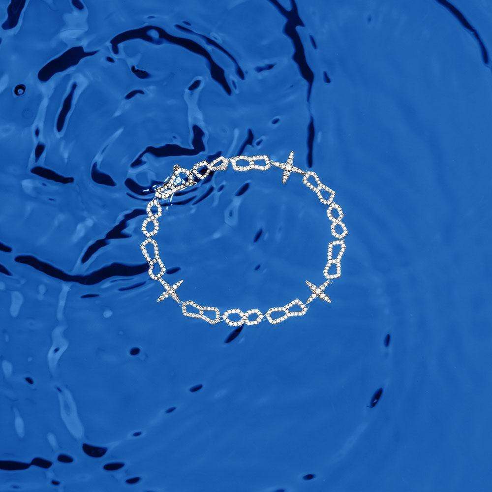 Cutout Stars Bracelet