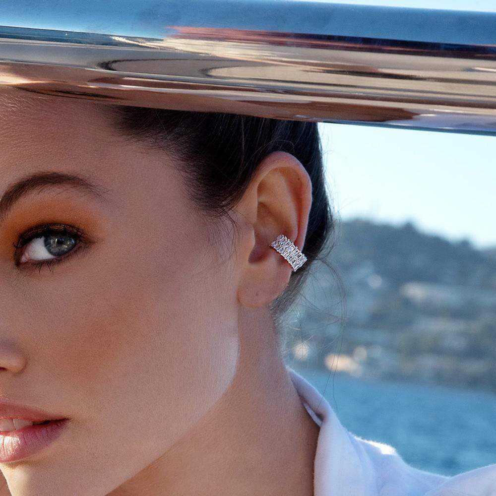 Single Eclat Double Row Ear Cuff