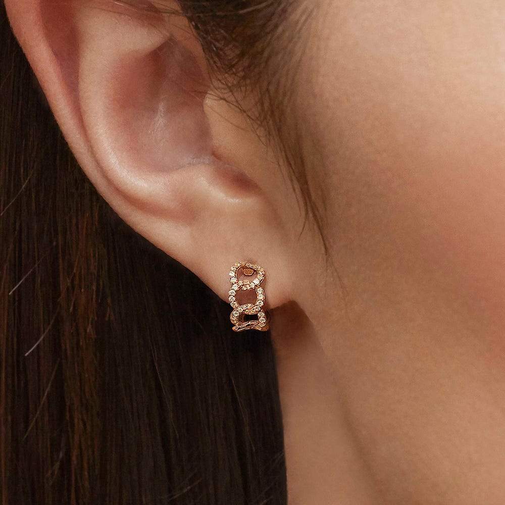 Small Chains Hoop Earrings in Pair